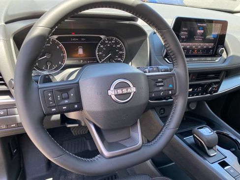 New 2026 Nissan Rogue SV w/ Cold Weather Package AWD/4WD image 12