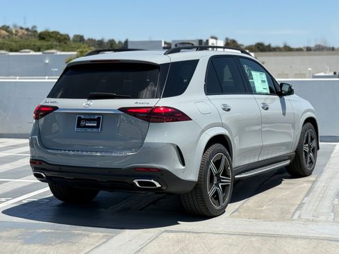New 2026 Mercedes-Benz GLE 450e 4MATIC image 13