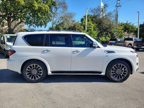 Certified 2022 Nissan Armada Platinum w/ Captain's Chairs Package image 11