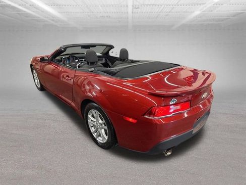 Used 2015 Chevrolet Camaro LT RWD image 27