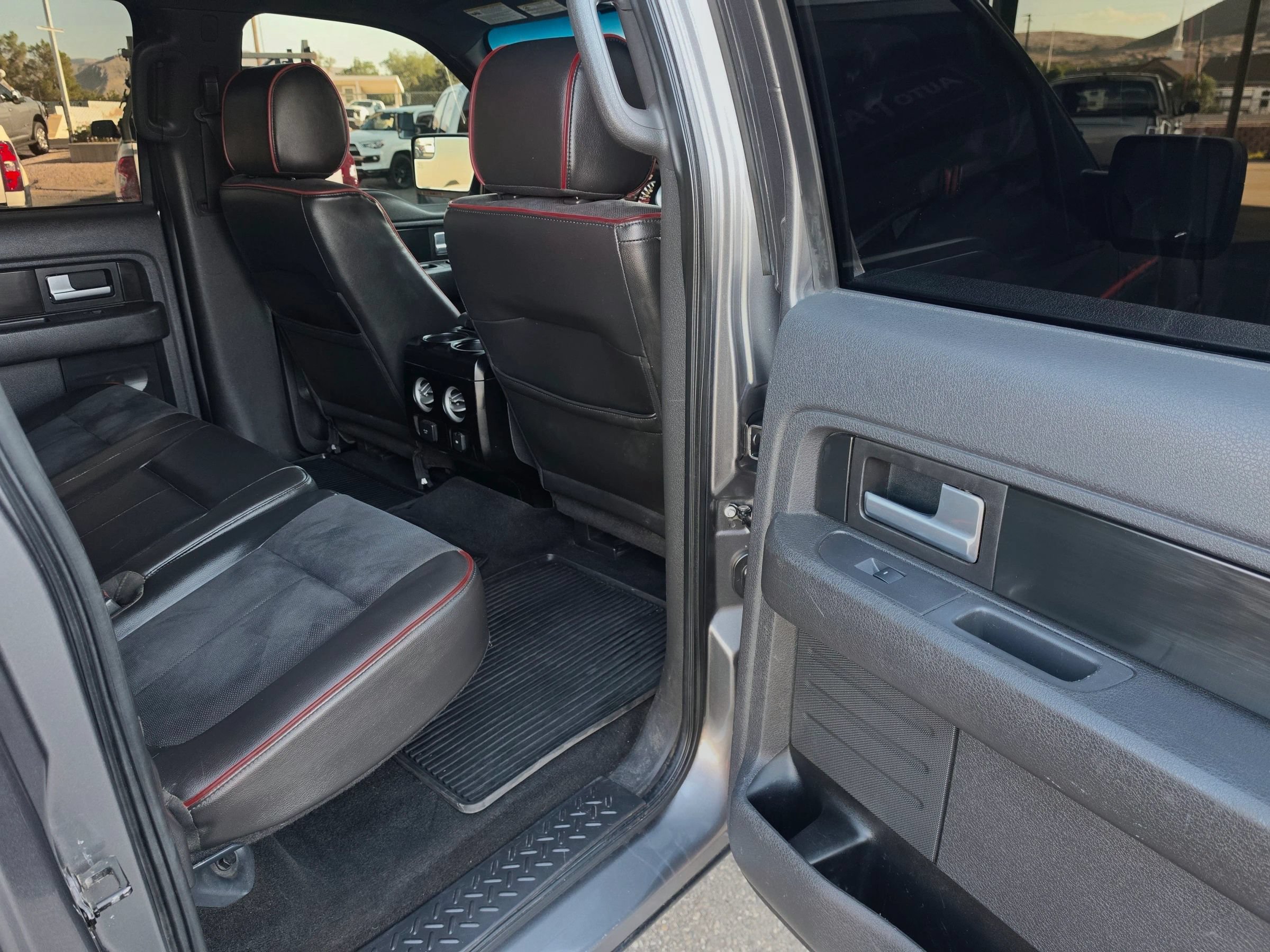 Used 2013 Ford F150 FX4 w/ Luxury Equipment Group AWD/4WD image 34
