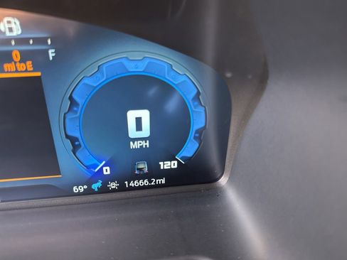 Used 2025 Ford Bronco Outer Banks image 24