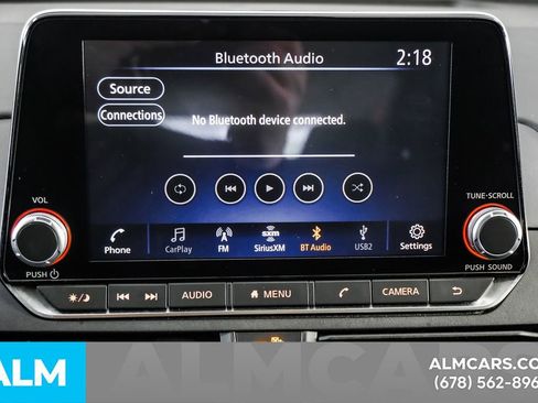 Used 2025 Nissan Altima 2.5 SV FWD image 36