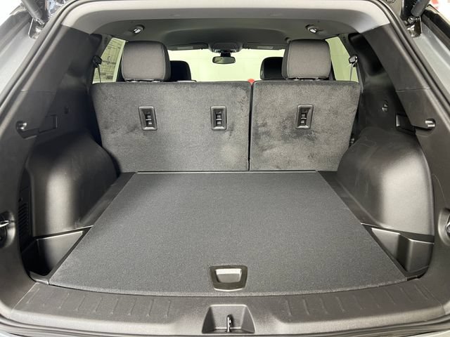 New 2026 Chevrolet Blazer LT w/ Convenience Package FWD image 21