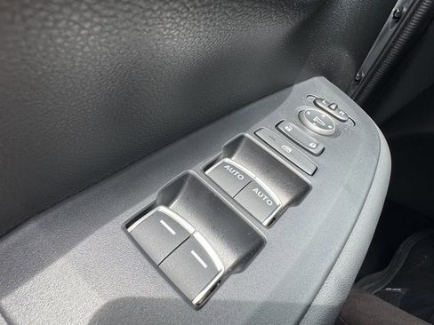 New 2026 Honda HR-V Sport image 33