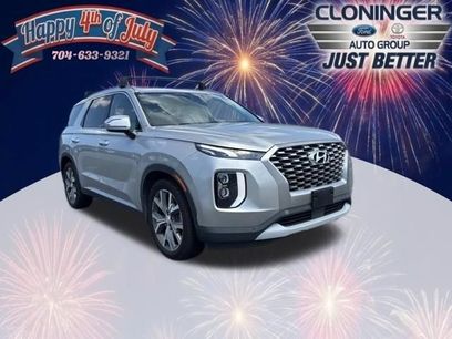 Used 2022 Hyundai Palisade SEL w/ 8P Bench Seat Package