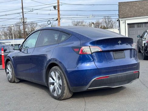 Used 2024 Tesla Model Y Long Range image 6
