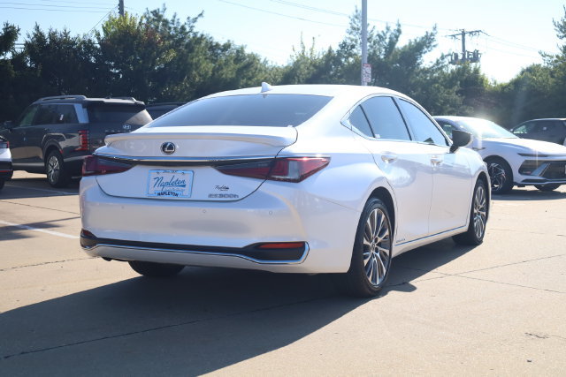Used 2021 Lexus ES 300h w/ Premium Package FWD image 5