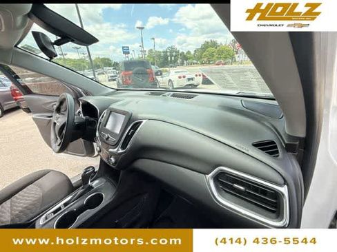 Certified 2018 Chevrolet Equinox LT FWD image 27