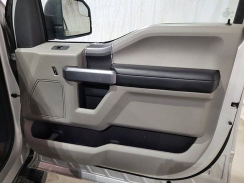 Used 2018 Ford F150 XLT w/ XTR Package image 49