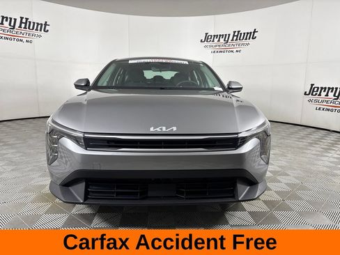 Used 2025 Kia K4 FWD image 3