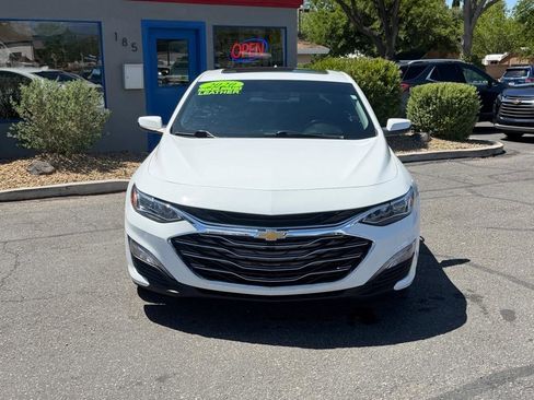 Used 2020 Chevrolet Malibu Premier FWD image 2