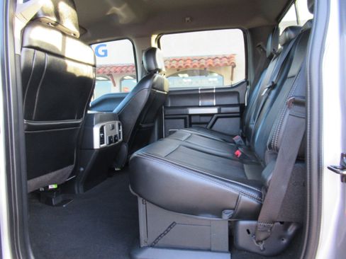 Used 2020 Ford F250 Lariat image 9