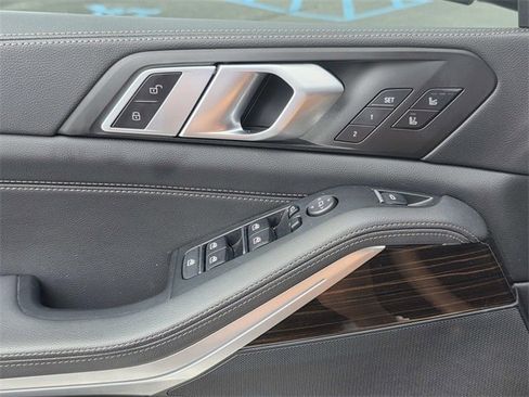 Used 2021 BMW X5 sDrive40i w/ Luxury Seating Package 2 image 19