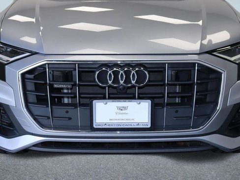 Used 2022 Audi Q8 Premium Plus w/ Premium Plus Package AWD/4WD image 12