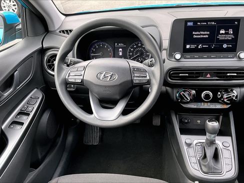 Used 2023 Hyundai Kona SEL image 6