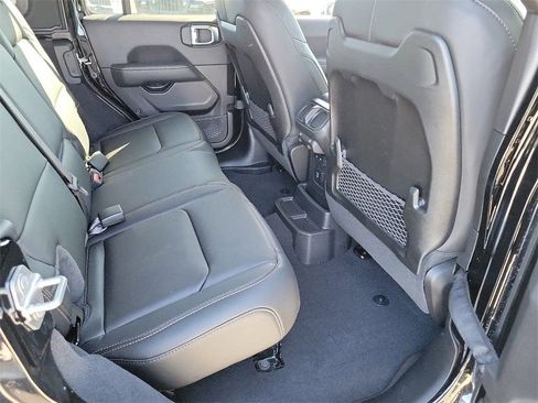New 2024 Jeep Wrangler Unlimited Rubicon 392 image 14