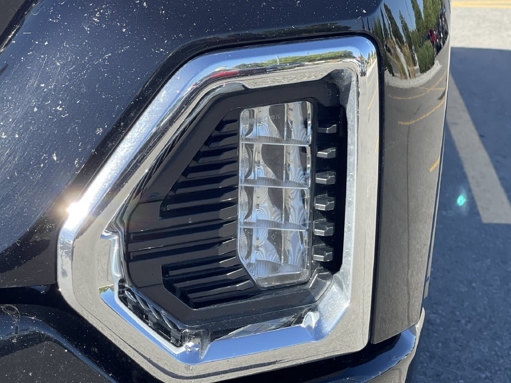 Used 2022 GMC Sierra 1500 Denali w/ Denali Reserve Package AWD/4WD image 16