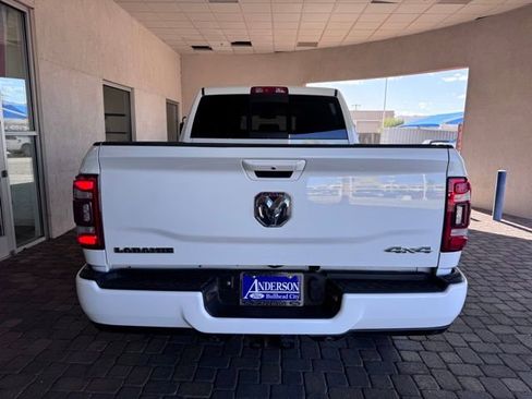 Used 2023 RAM 2500 Laramie AWD/4WD image 4