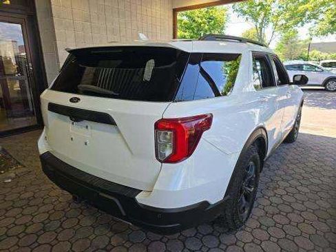 Used 2022 Ford Explorer Timberline AWD/4WD image 2