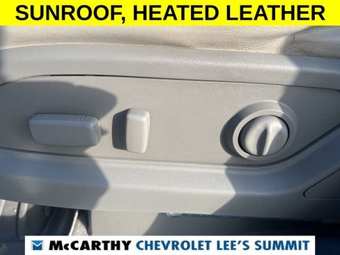 Used 2014 GMC Acadia SLT image 37