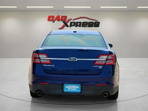 Used 2013 Ford Taurus Limited image 9