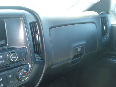 Used 2015 Chevrolet Silverado 2500 W/T AWD/4WD image 35