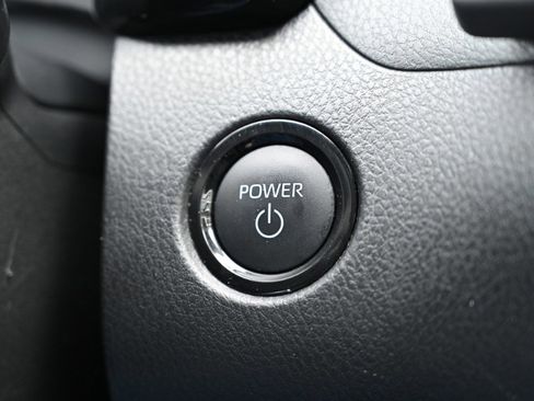 Used 2025 Toyota Camry LE image 25