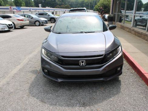 Used 2019 Honda Civic Sport image 2