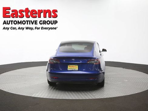 Used 2020 Tesla Model 3 Standard Range RWD image 32