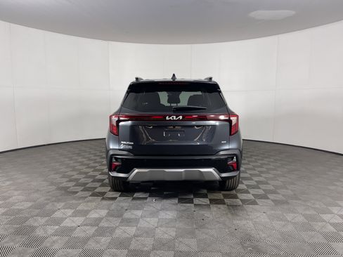 Used 2025 Kia Seltos EX w/ EX Sunroof Package image 4