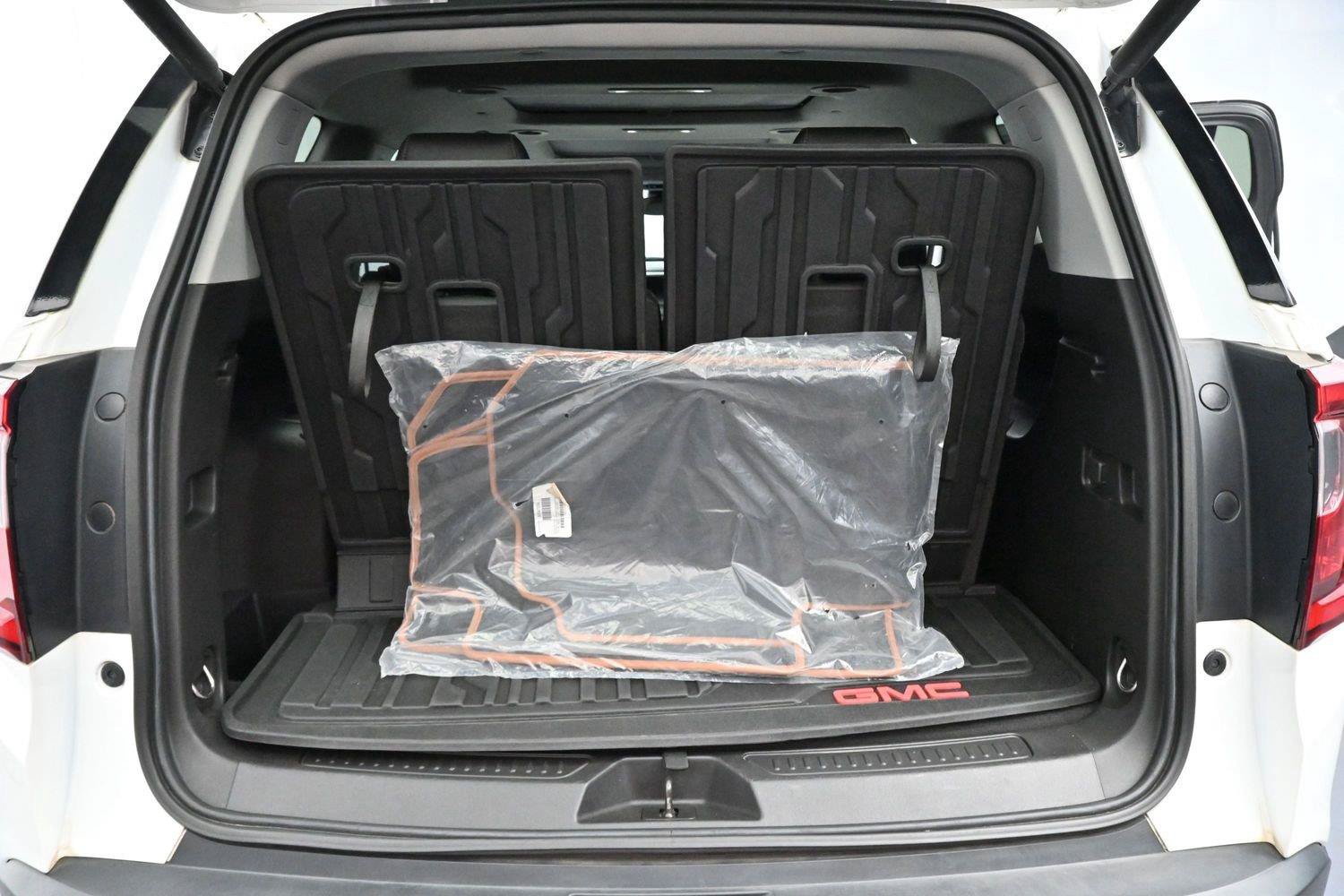 Used 2021 GMC Acadia AT4 w/ LPO, Floor Liner Package AWD/4WD image 9