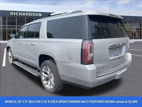 Used 2019 GMC Yukon XL Denali w/ Denali Ultimate Package image 3