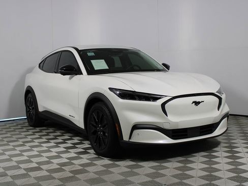 Used 2025 Ford Mustang Mach-E Select w/ Comfort Package Lite image 35