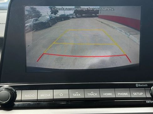 Used 2019 Kia Forte LXS FWD image 21