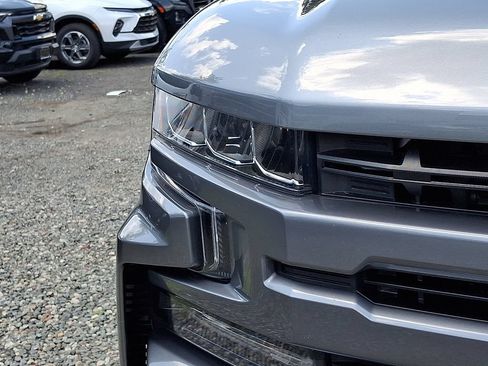 Used 2020 Chevrolet Silverado 1500 RST AWD/4WD image 35