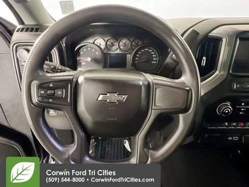 Used 2021 Chevrolet Silverado 1500 Custom Trail Boss w/ LPO, Dark Essentials Package image 8