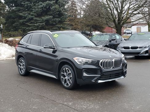 Used 2022 BMW X1 xDrive28i w/ Convenience Package image 4