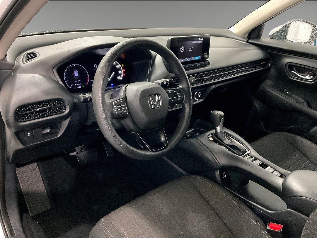 Used 2023 Honda HR-V LX image 8
