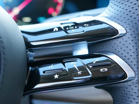 New 2026 Mercedes-Benz GLS 450 4MATIC image 60