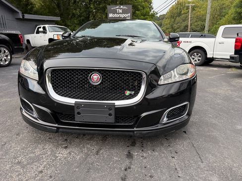 Used 2014 Jaguar XJ R LWB RWD image 19