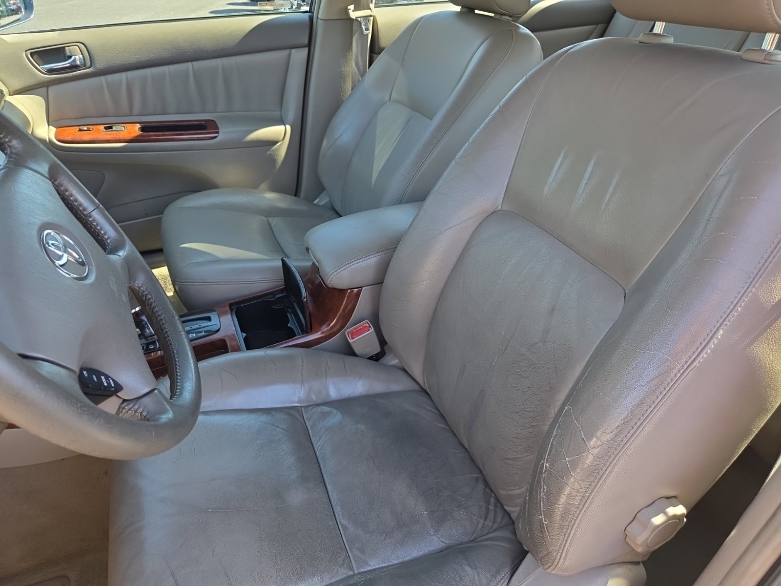 Used 2003 Toyota Camry XLE w/ XLE Premium Plus Pkg FWD image 12