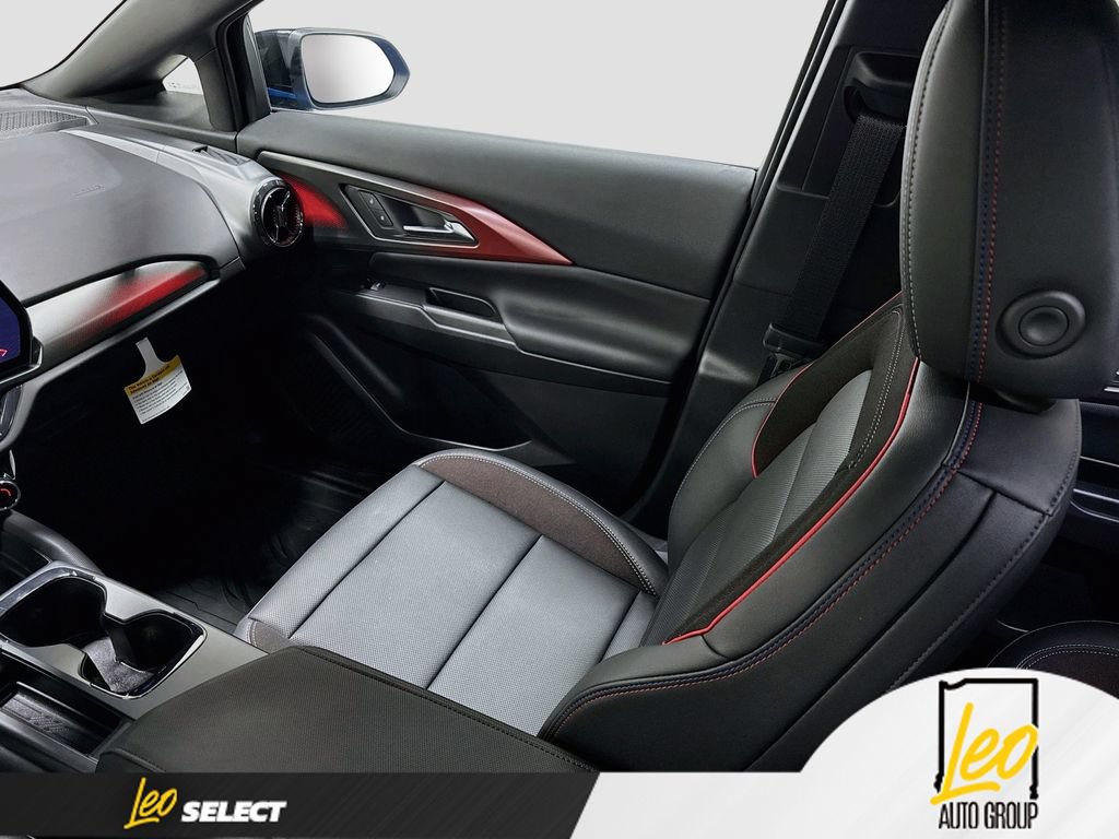 Used 2026 Chevrolet Equinox EV RS w/ Convenience Package II FWD image 25
