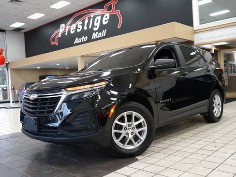 Used 2023 Chevrolet Equinox LS w/ Driver Confidence II Package image 19