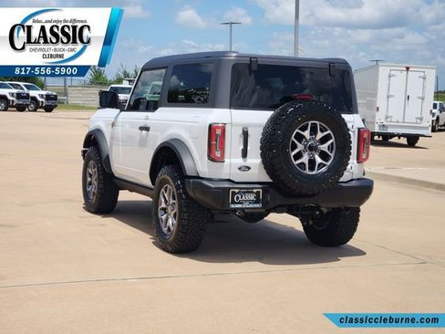 Used 2023 Ford Bronco Badlands AWD/4WD image 6
