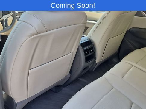Used 2024 Cadillac XT5 Premium Luxury AWD/4WD image 17