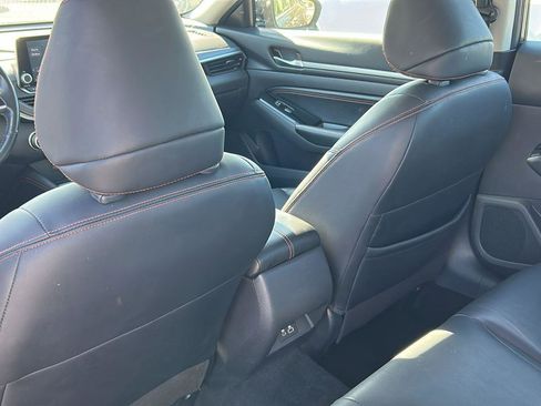 Used 2023 Nissan Altima 2.5 SR image 21