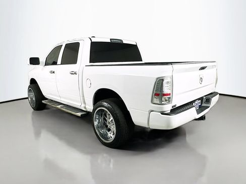 Used 2016 RAM 1500 Tradesman w/ Popular Equipment Group AWD/4WD image 5