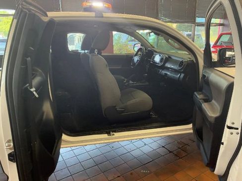 Used 2023 Toyota Tacoma SR image 24