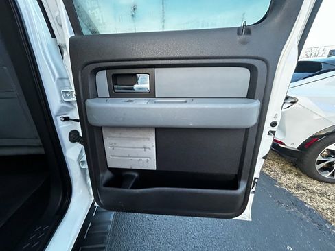 Used 2013 Ford F150 XLT w/ Luxury Equipment Group image 18